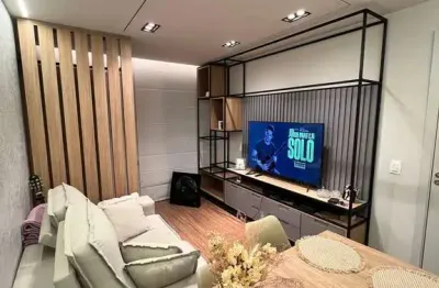 Apartamento moderno, 2 quartos, reformado com móveis planejados e lazer completo