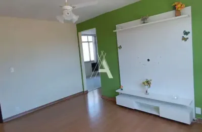 Apartamento todo reformado próximo ao alto, 3 quartos, garagem coberta.