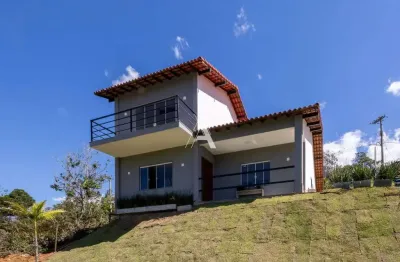 Casa com 2 quartos à venda no albuquerque, teresópolis , 137 m2 por r$ 650.000