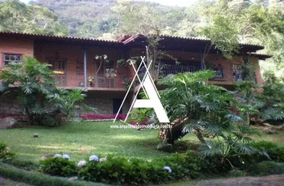 Casa de 3 qts, terreno de 5.300m²,  no bairro de quebra frascos, teresópolis