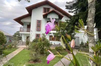 Casa em condomínio fechado com 4 quartos à venda no Golfe, Teresópolis 