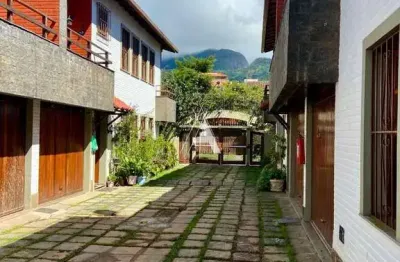 Excelente casa em condomínio – alto, teresópolis -  3 quartos (1 suíte)