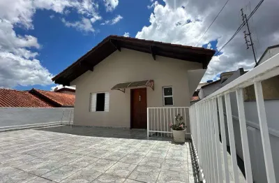Casa com 3 quartos à venda no parque vivaldi leite ribeiro, poços de caldas , 154 m2 por r$ 750.000