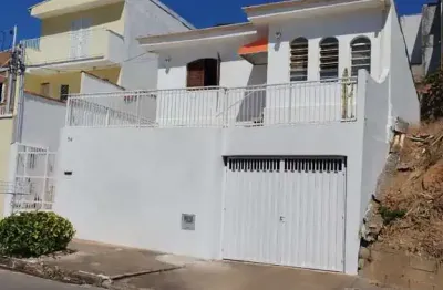 Casa com 3 quartos à venda no jardim vitória, poços de caldas , 162 m2 por r$ 450.000