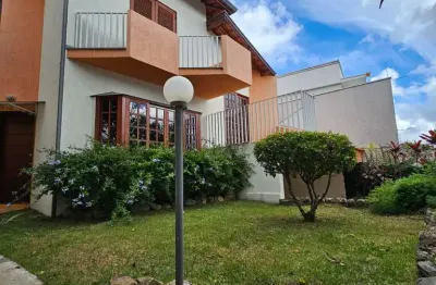 Casa com 4 quartos para alugar no jardim novo mundo, poços de caldas , 280 m2 por r$ 6.000