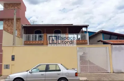 Oportunidade, sobrado com 5 dormitórios à venda, 232 m² por r$ 980.000 - centro - caraguatatuba/sp