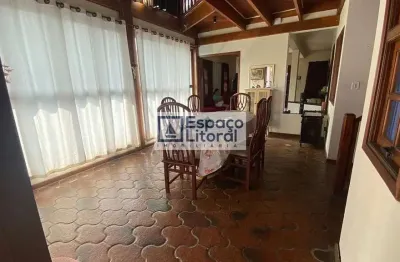 Sobrado com 4 dormitórios à venda, 369 m² por r$ 1.600.000,00 - centro - caraguatatuba/sp