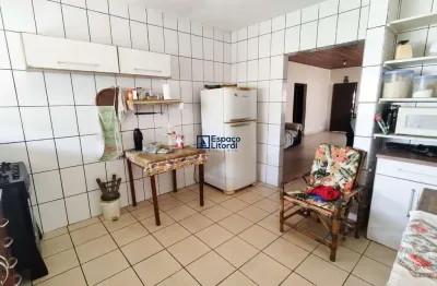 Casa com 3 quartos à venda no porto novo, caraguatatuba , 193 m2 por r$ 750.000