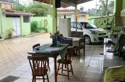 Casa com 2 quartos à venda no martim de sá, caraguatatuba , 152 m2 por r$ 500.000