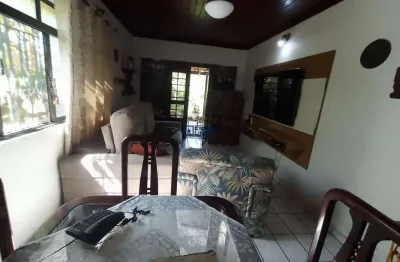 Casa com 2 quartos à venda na praia das palmeiras, caraguatatuba , 157 m2 por r$ 650.000
