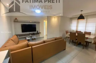 Apartamento todo reformado na avenida da enseada na praia da enseada