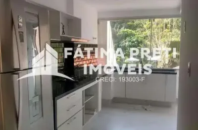 Apartamento todo reformado na praia de pitangueiras  para locação anual