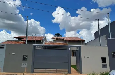 Casa com 3 quartos à venda na Rua Sessenta E Seis, Vila Nova Campo Grande, Campo Grande