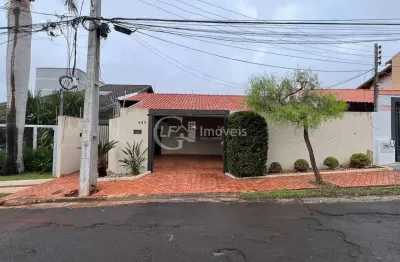 Espetacular casa à venda em campo grande-ms, vila giocondo orsi: 4 quartos, 1 suíte, 3 salas, 3 banheiros, 3 vagas, 205m²!
