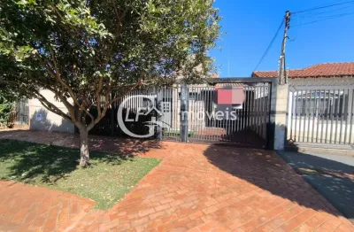 Impecável residência à venda em campo grande-ms, jardim dos estados: 3 quartos, 1 suíte, 2 salas, 2 banheiros, com edícula, 4 vagas de garagem, 210m².