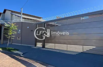 Casa de Luxo com 4 suítes à venda em Campo Grande -MS, Loteamento Água Limpa Park: 2 salas, 4 vagas, 210m². Venha Conferir!