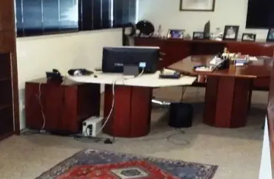 Ponto comercial com 5 salas à venda na Rua Abílio Soares, --, Paraíso, São Paulo