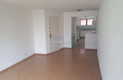 Apartamento com 3 quartos para alugar na Rua Afonso de Freitas, --, Paraíso, São Paulo