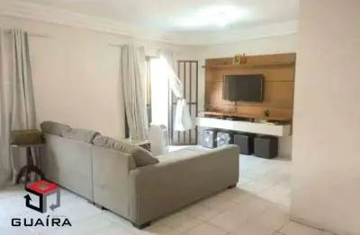 Torre única com 3 aptos somente, condomínio baixo e com 124 área construída!