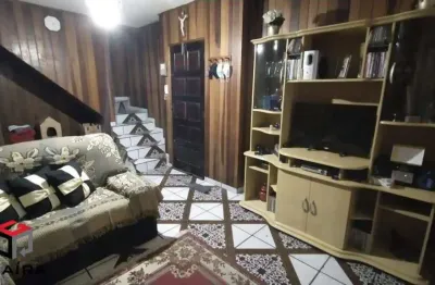 Casa com 2 quartos à venda na Rua Carijós, 3612, Vila Linda, Santo André