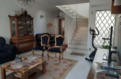 Casa com 3 quartos à venda na Rua Potenji, 437, Vila Mariana, São Paulo