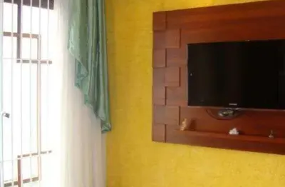 Sobrado amplo com 400m² localizado no bairro nova petrópolis em são bernardo do campo - sp.