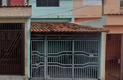 Sobrado para aluguel 2 quartos 1 vaga aquilino - santo andré - sp