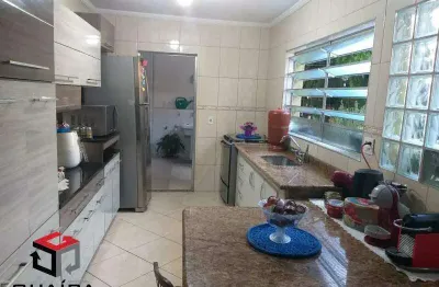Sobrado com 150m² localizado no bairro rudge ramos em são bernardo do campo.