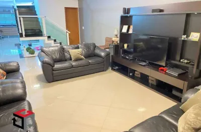 Sobrado à venda 3 quartos 3 suítes 5 vagas pinheirinho - santo andré - sp