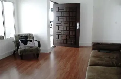 Casa térrea com163m² localizada no jardim do mar em são bernardo do campo- sp.