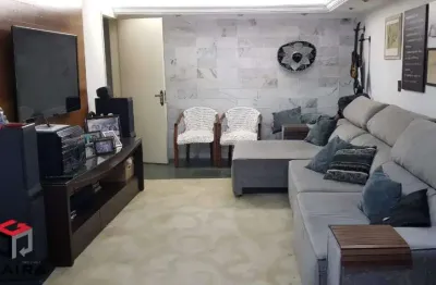 Sobrado com 240m² localizado no bairro santa maria em santo andré/sp.