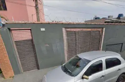 Terreno à venda na Rua Rosária, 45, Sacadura Cabral, Santo André