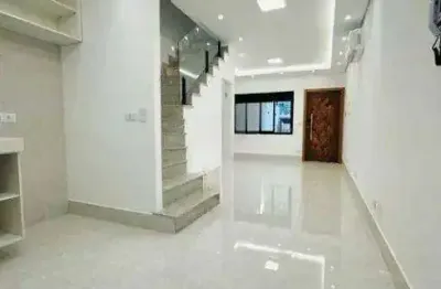 Sobrado klabin mobiliado, pronto para morar, com 4 quartos e 3 suítes, home office com banheiro, cozinha americana com eletrodomésticos instalados.