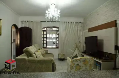 Sobrado bairro assunção -03 dormitórios sendo 01 suite, 02 vagas