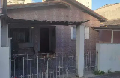 Casa térrea com estrutura ideal para família e negócios! contem 2 frentes.
