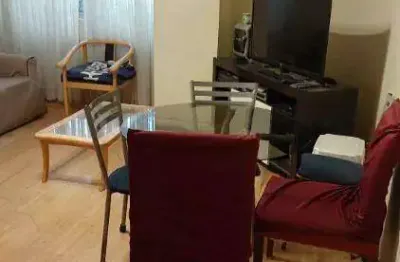 Apartamento 2 dormitórios em santa cecília com 85m²