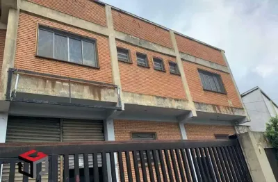 Galpão 369 m²localizado no bairro canhema diadema - sp