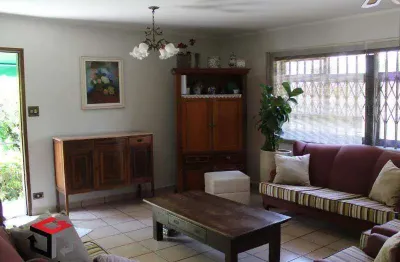 Sobrado residencial 4 dormitórios na vila das mercês 262m²