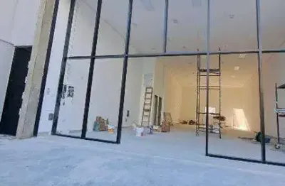 Prédio comercial à venda 389,39m² salão com pé direito alto + 6 vagas na frente e 4 salas no piso superior / centro - santo andré - sp