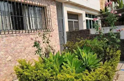 Sobrado residencial 3 dormitórios em mirandópolis com 330m²