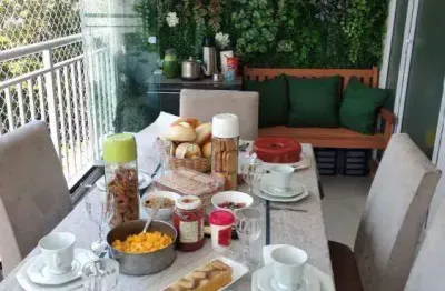 Apartamento 2 dormitórios em vila anastácio com 62m²