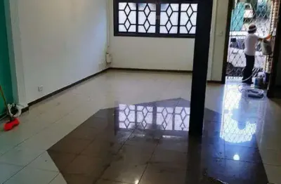 Casa com 3 quartos à venda na Rua Doutor Ricardo Batista, 44, Bela Vista, São Paulo
