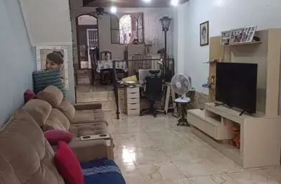 Sobrado à venda 3 quartos 3 suítes 1 vaga centro - santo andré - sp