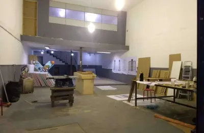 Barracão / Galpão / Depósito à venda na Rua Professor Aprígio Gonzaga, 765, Saúde, São Paulo