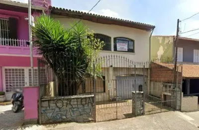 Casa com 210m² localizado no bairro santo amaro em são paulo - sp.