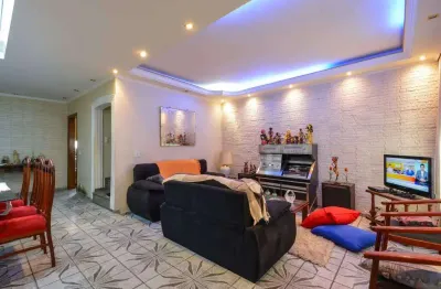 Casa com 3 quartos à venda na Rua Antônio Tavares, 94, Cambuci, São Paulo