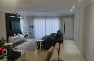 Encantador sobrado com espaço, conforto e localização privilegiada no bairro nova petrópolis!!