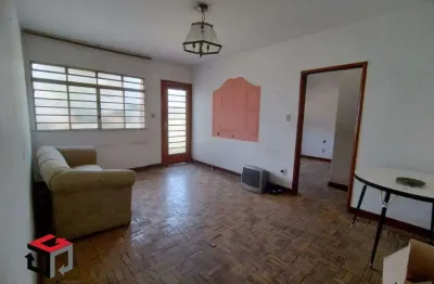 Casa á venda com 3 quartos (sendo 1 suíte) no planalto paulista.