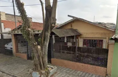 Terreno à venda na Rua das Conchas, 229, Vila Clarice, Santo André