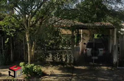 Casa com área 288m² localizado no jardim cristiane em santo andré/sp.